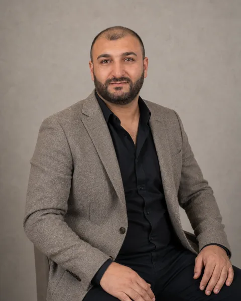 Ekrem Kanat, Organizasyon